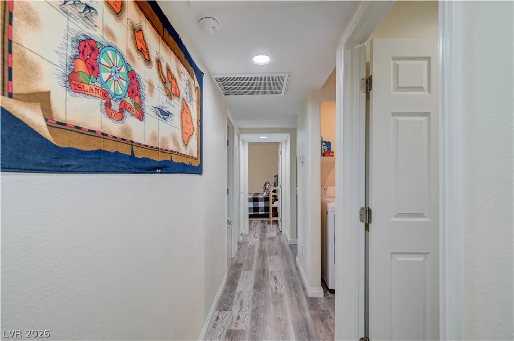 5093 Sun Valley Drive Las Vegas, NV 89122