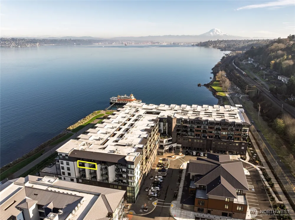 4907 Main Street #702 Tacoma, WA 98407