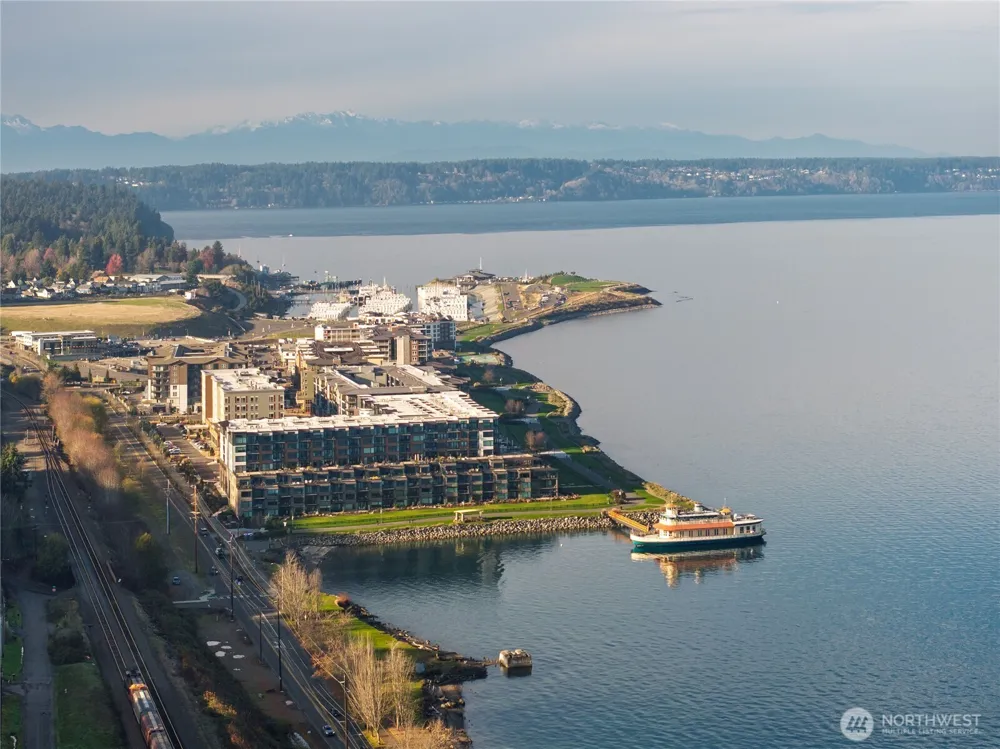 4907 Main Street #702 Tacoma, WA 98407
