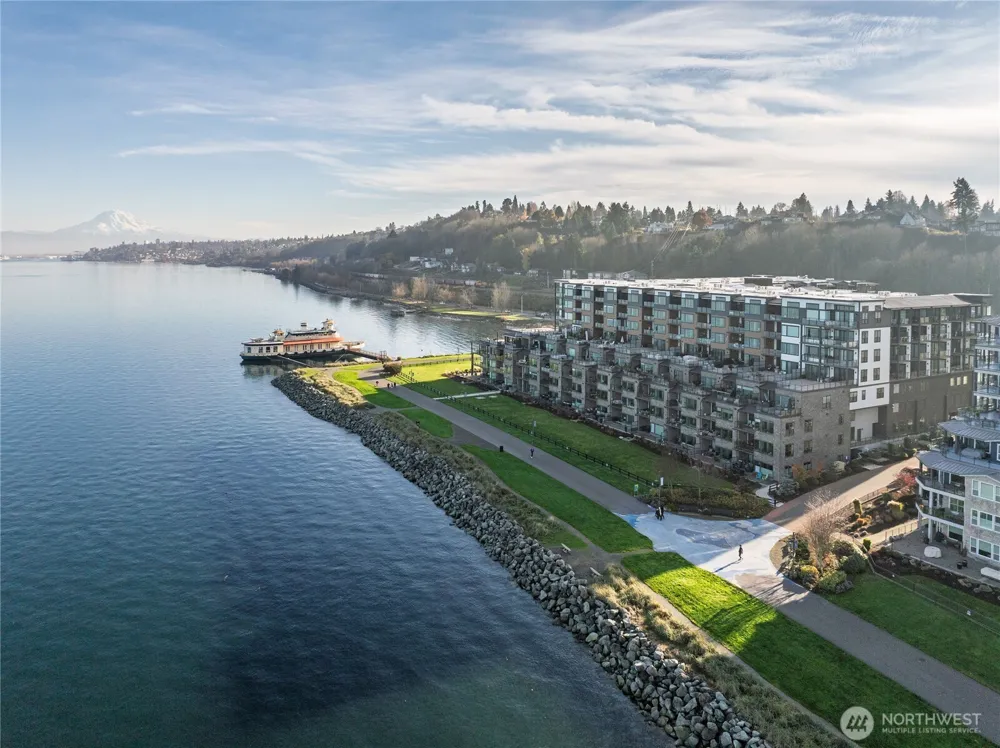 4907 Main Street #702 Tacoma, WA 98407