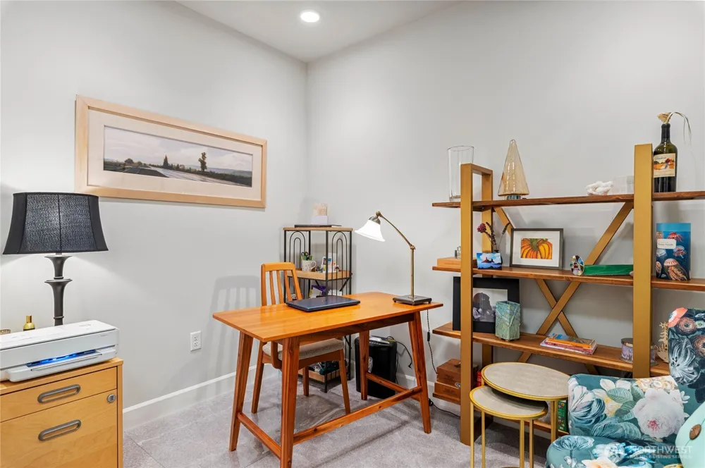 4907 Main Street #702 Tacoma, WA 98407