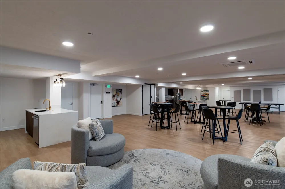 4907 Main Street #702 Tacoma, WA 98407