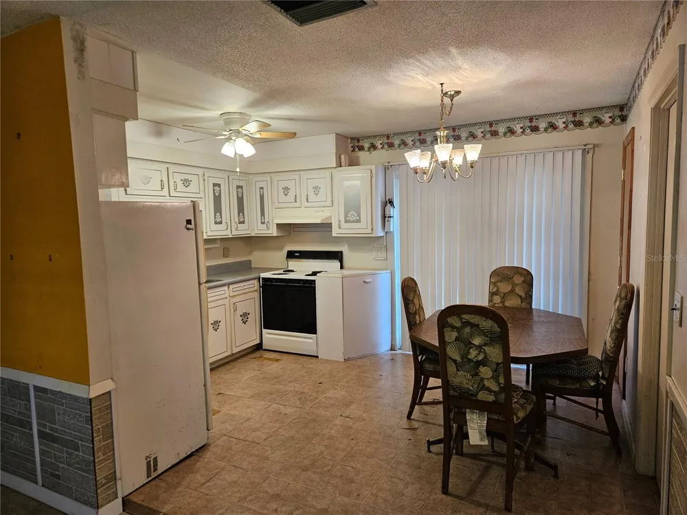 6411 NE 22ND COURT ocala, FL 34479