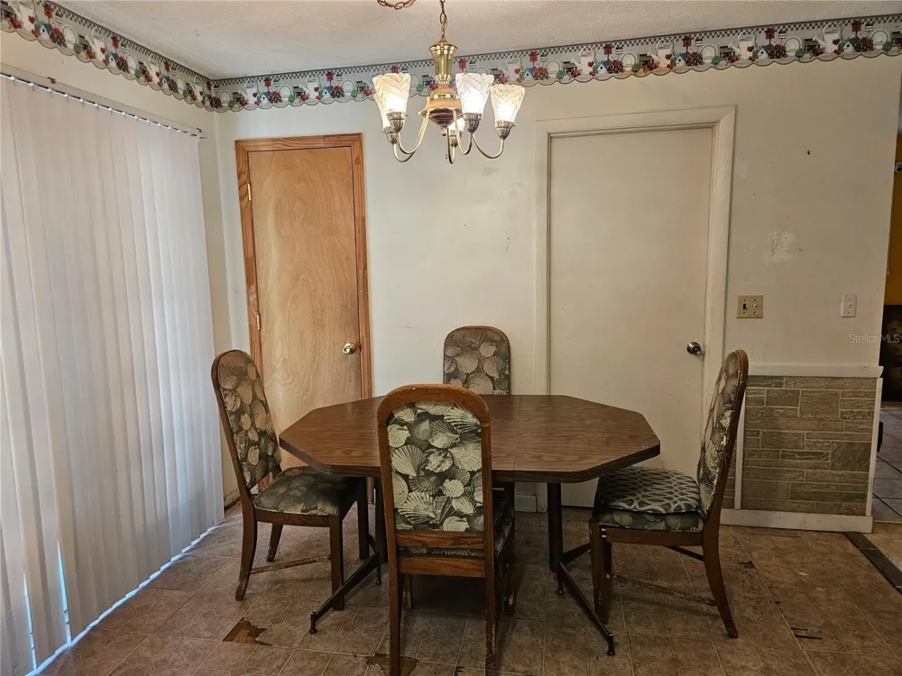 6411 NE 22ND COURT ocala, FL 34479