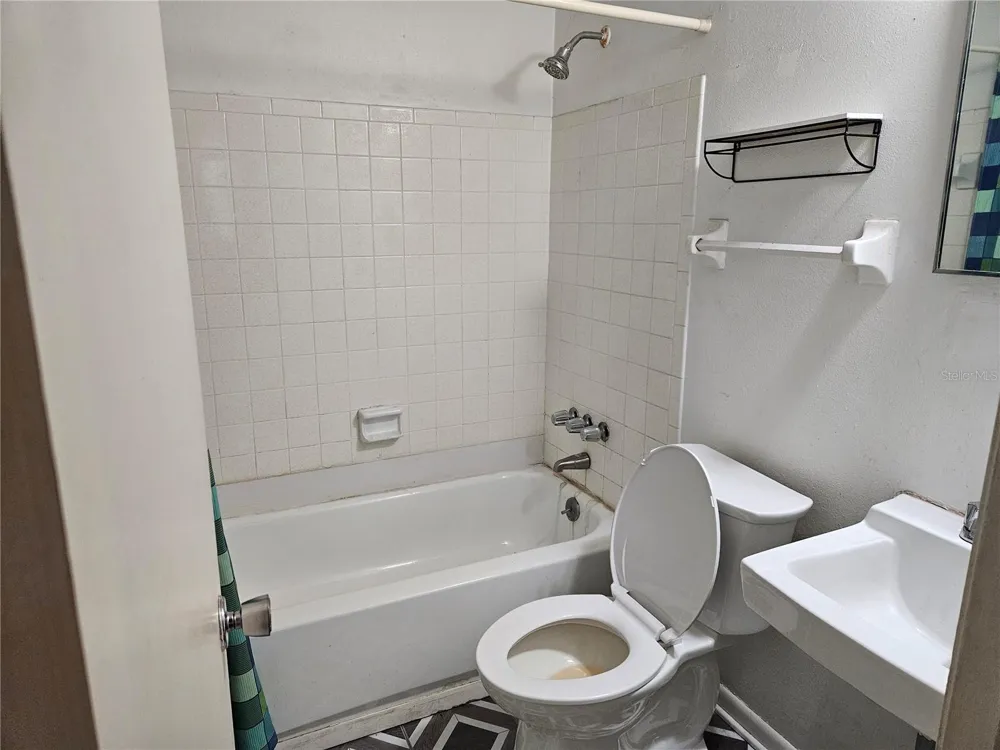 6411 NE 22ND COURT ocala, FL 34479