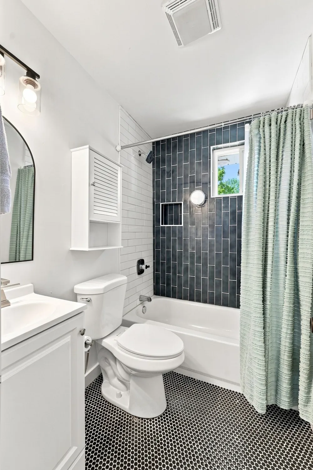 708A Benson St Nashville, TN 37206