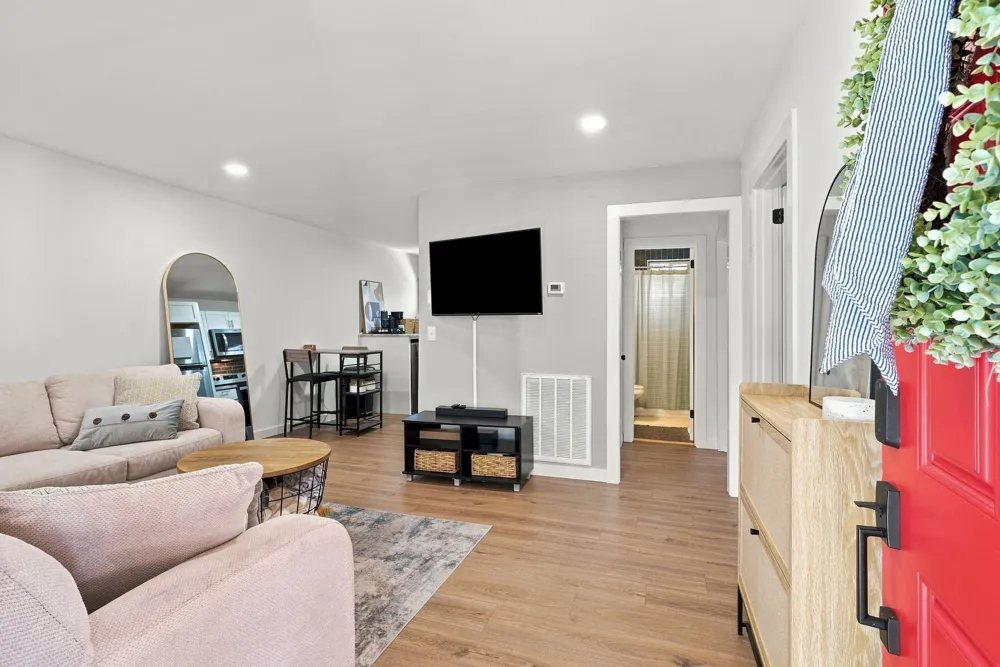 708A Benson St Nashville, TN 37206