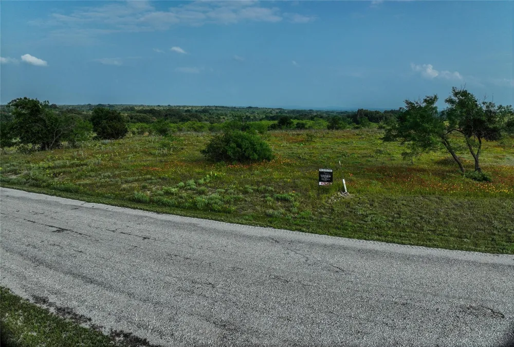 Hawk Wood Court Comanche, TX 76442