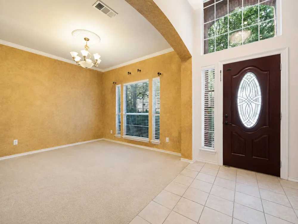 4205 Creek Falls Drive Corinth, TX 76208