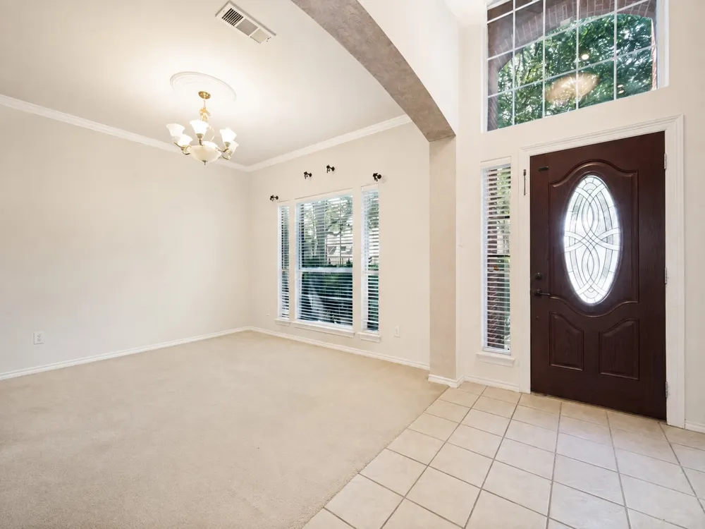 4205 Creek Falls Drive Corinth, TX 76208
