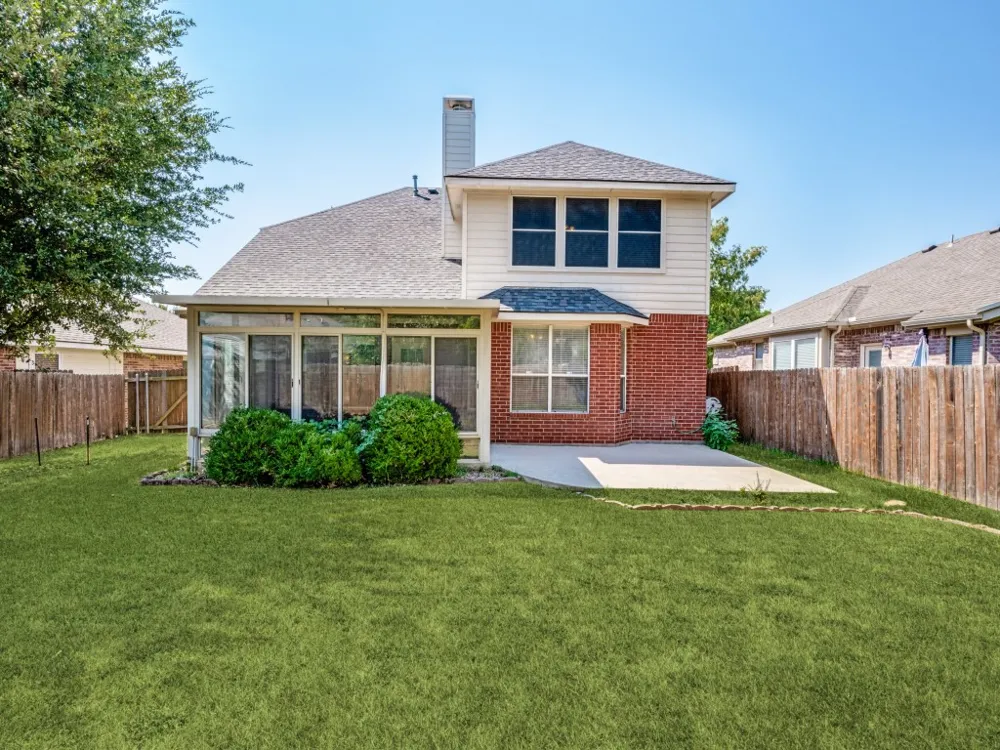 4205 Creek Falls Drive Corinth, TX 76208