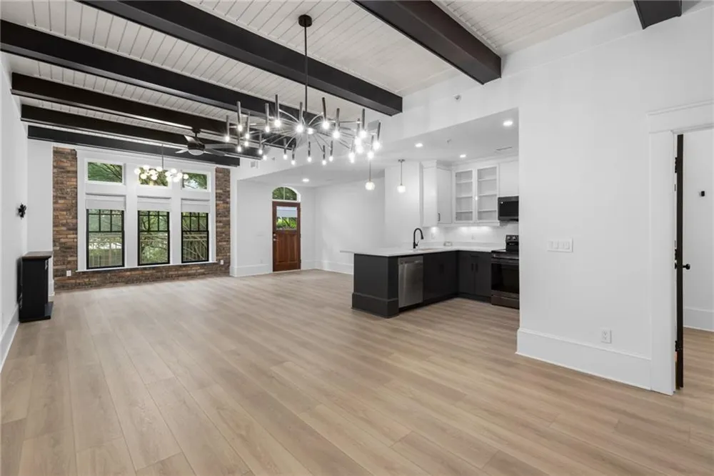 1834 Gordon Manor NE Atlanta, GA 30307