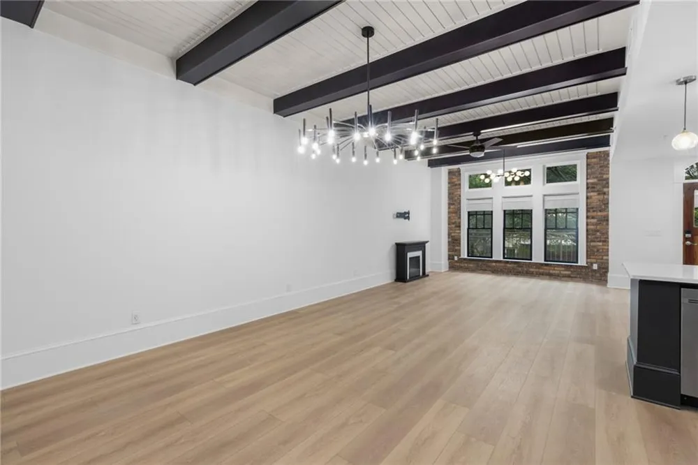 1834 Gordon Manor NE Atlanta, GA 30307