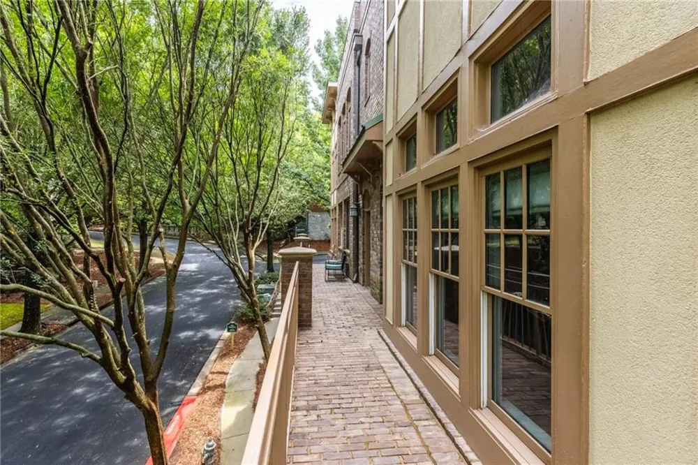 1834 Gordon Manor NE Atlanta, GA 30307
