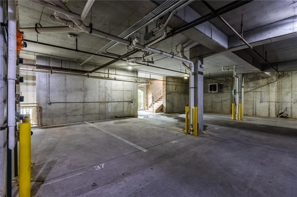 1834 Gordon Manor NE Atlanta, GA 30307