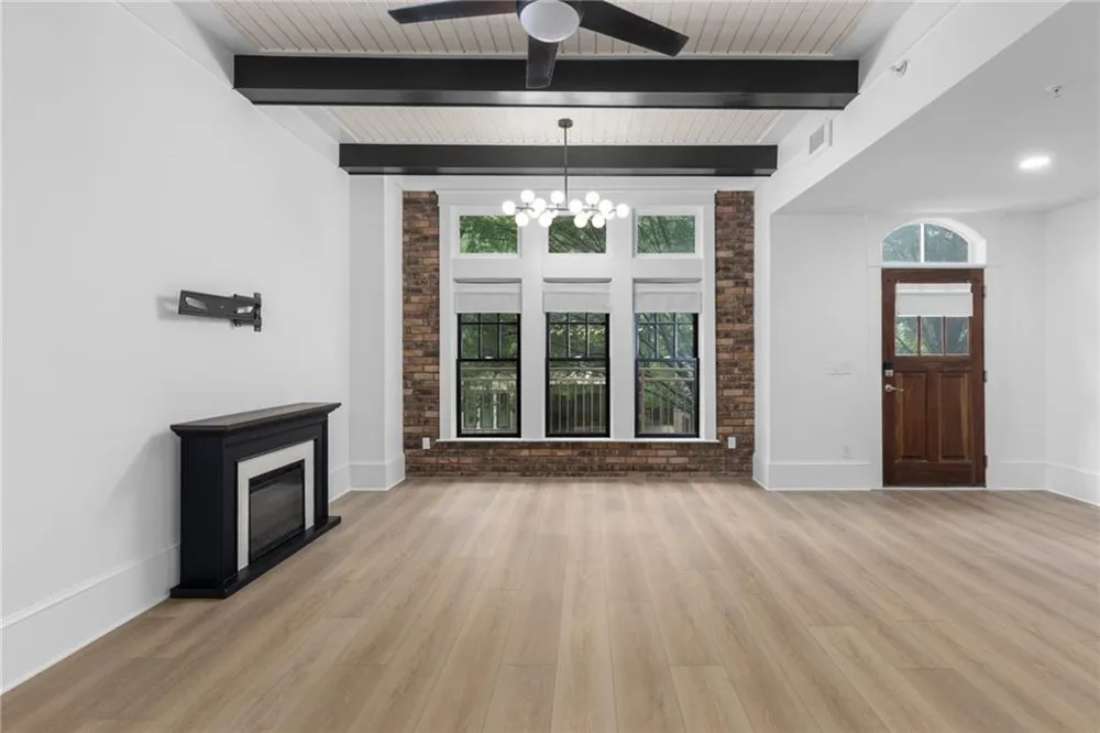 1834 Gordon Manor NE Atlanta, GA 30307