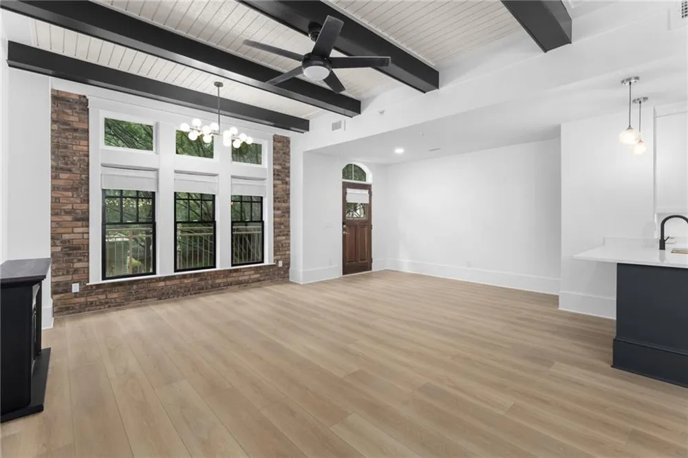 1834 Gordon Manor NE Atlanta, GA 30307