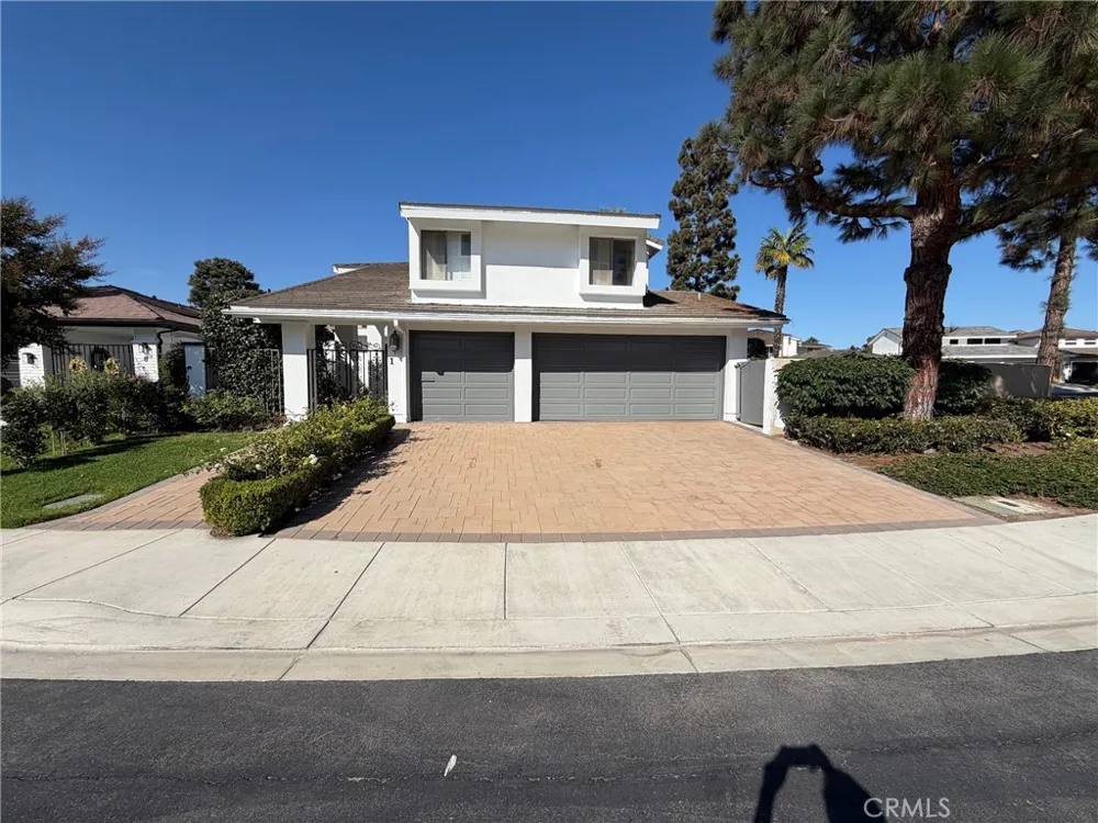 10 Rue Valbonne Newport Beach, CA 92660