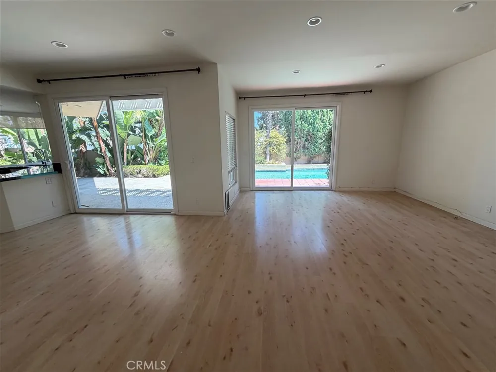 10 Rue Valbonne Newport Beach, CA 92660