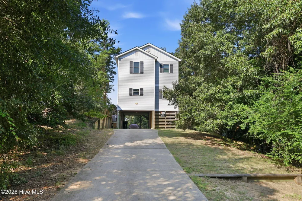 205 Lancer Court Kill Devil Hills, NC 27948