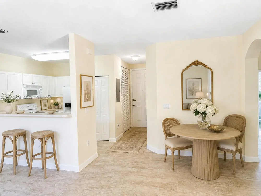 230 SE 29th Ave #1 Homestead, FL 33033