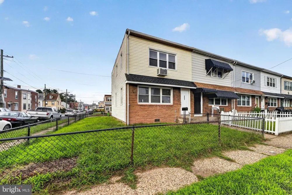 401 BERGEN STREET Gloucester City, NJ 08030