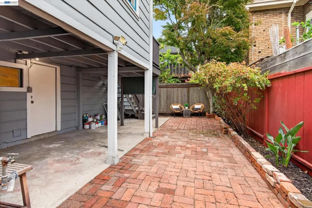 1320 9Th St Alameda, CA 94501