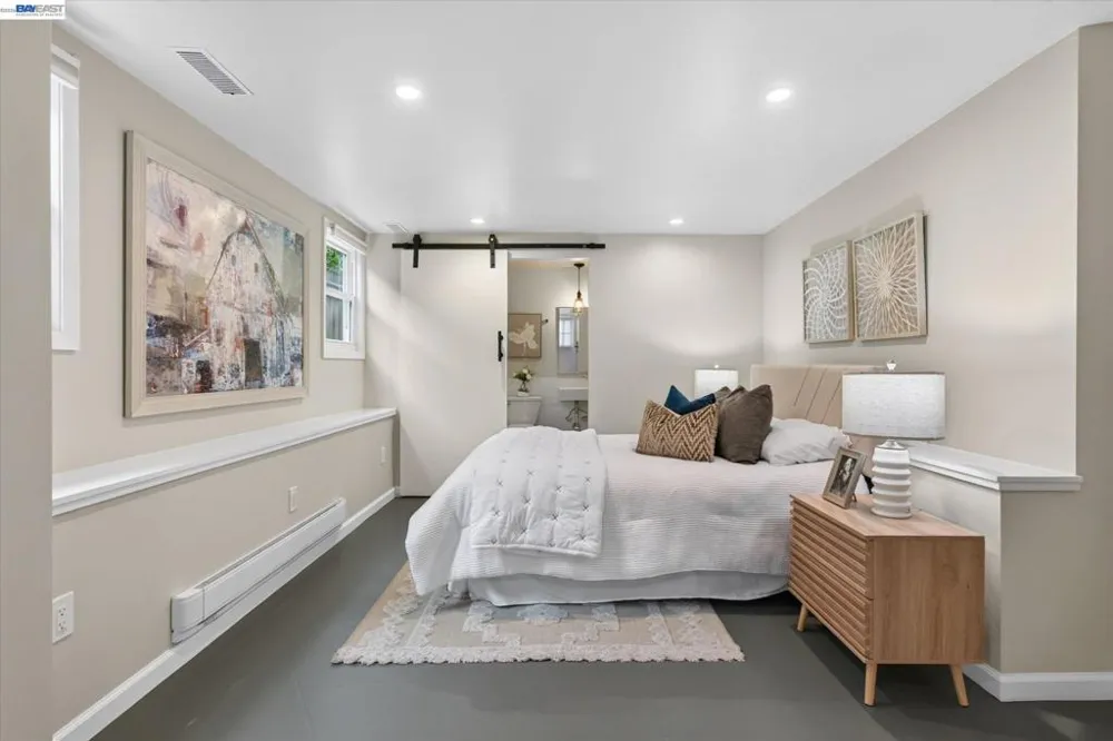 1320 9Th St Alameda, CA 94501