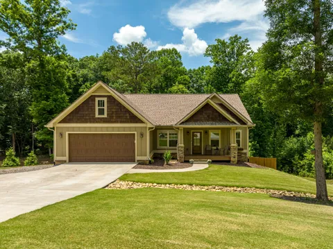 420 Meadow Circle