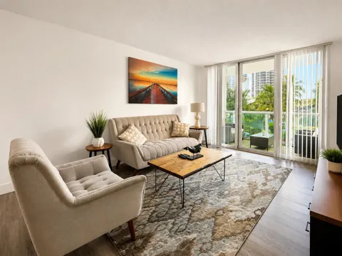 19370 Collins Avenue #301
