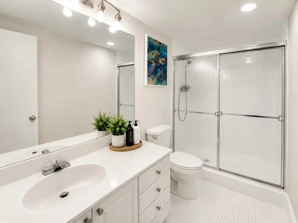 19370 Collins Avenue #301 Sunny Isles Beach, FL 33160
