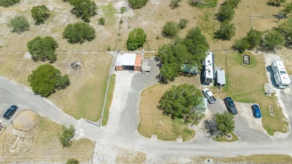 9223 County Road 2249 Sinton, TX 78387