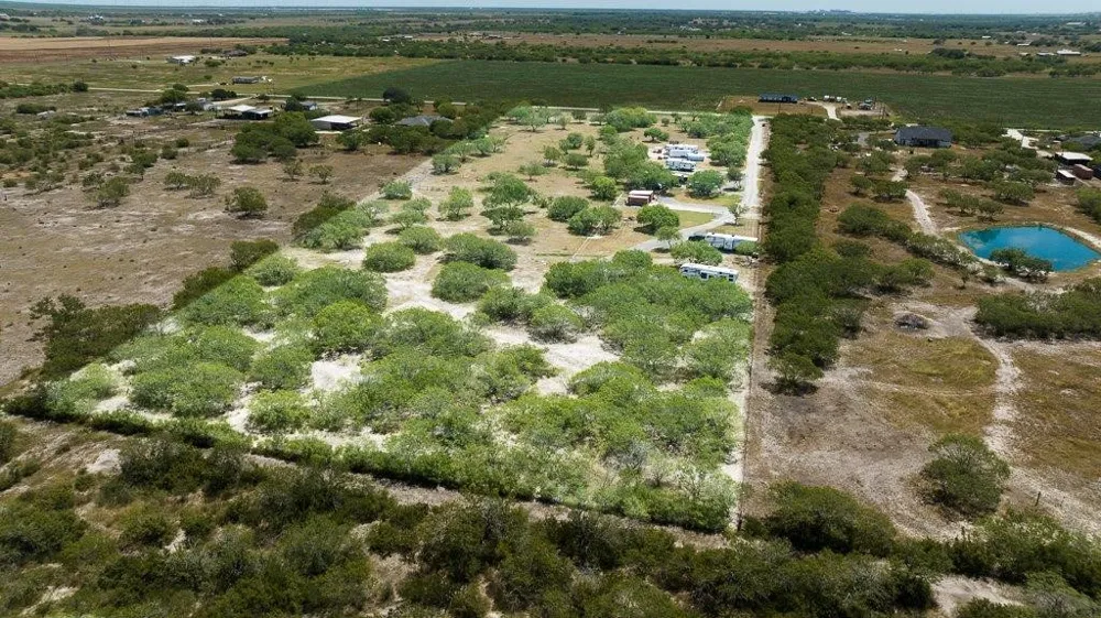 9223 County Road 2249 Sinton, TX 78387