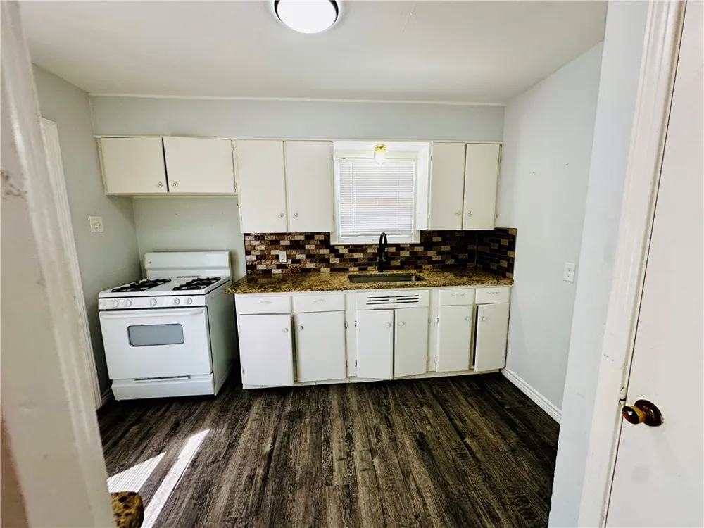 746 Sharon Drive Corpus Christi, TX 78412