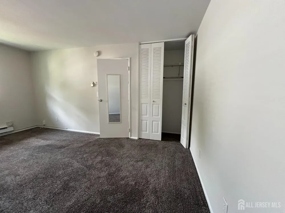 162 Belleville Avenue #1B Bloomfield, NJ 07003