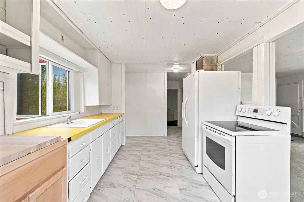 696 Toledo Salmon Creek Road Toledo, WA 98591