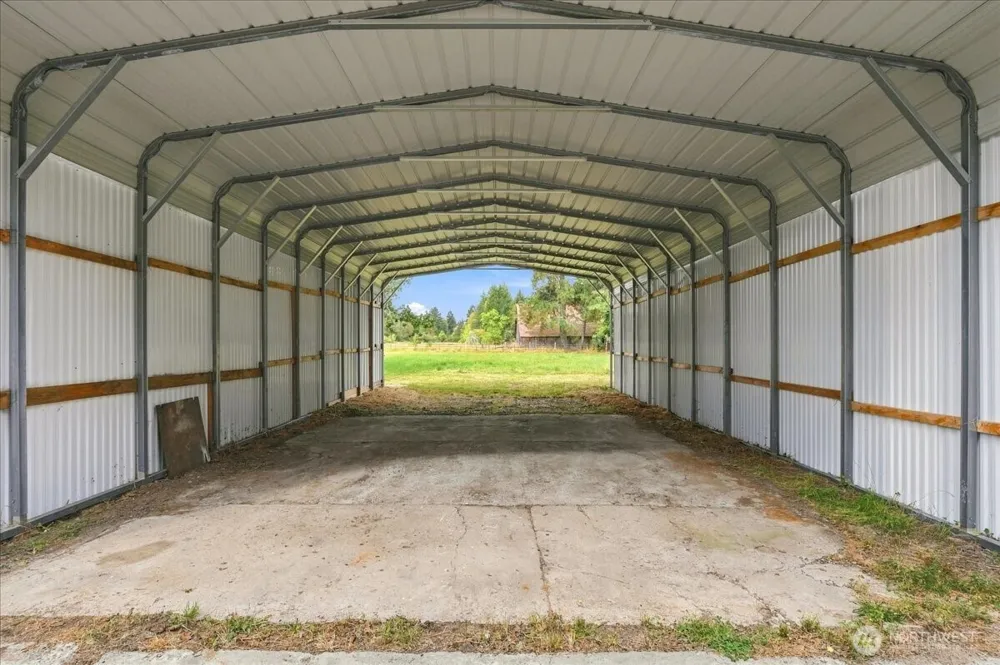 696 Toledo Salmon Creek Road Toledo, WA 98591