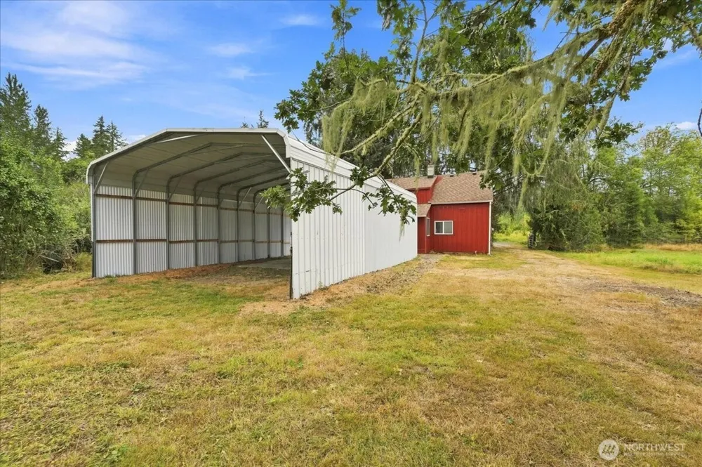 696 Toledo Salmon Creek Road Toledo, WA 98591