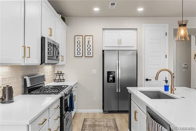 7922 Sterling Ranch Avenue Littleton, CO 80125