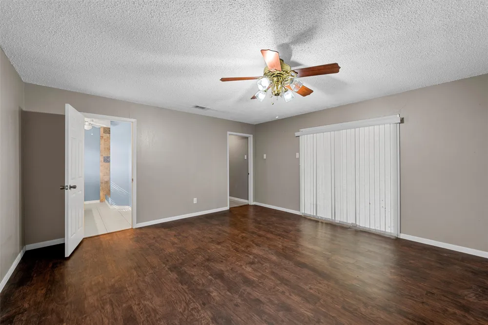 739 Old Robinson Road Robinson, TX 76706