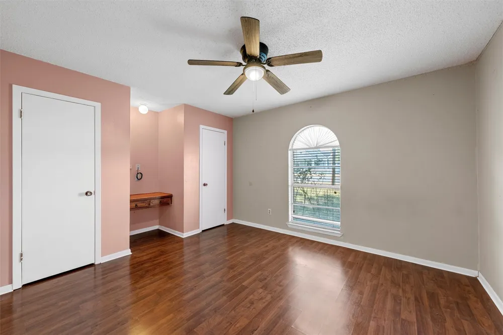 739 Old Robinson Road Robinson, TX 76706