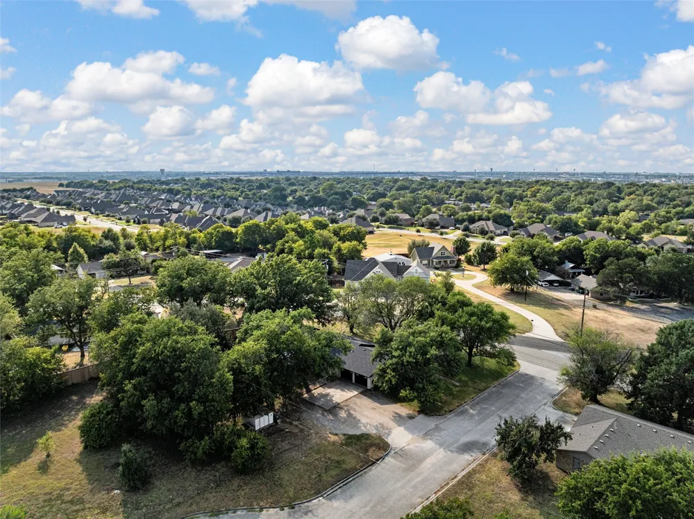 739 Old Robinson Road Robinson, TX 76706