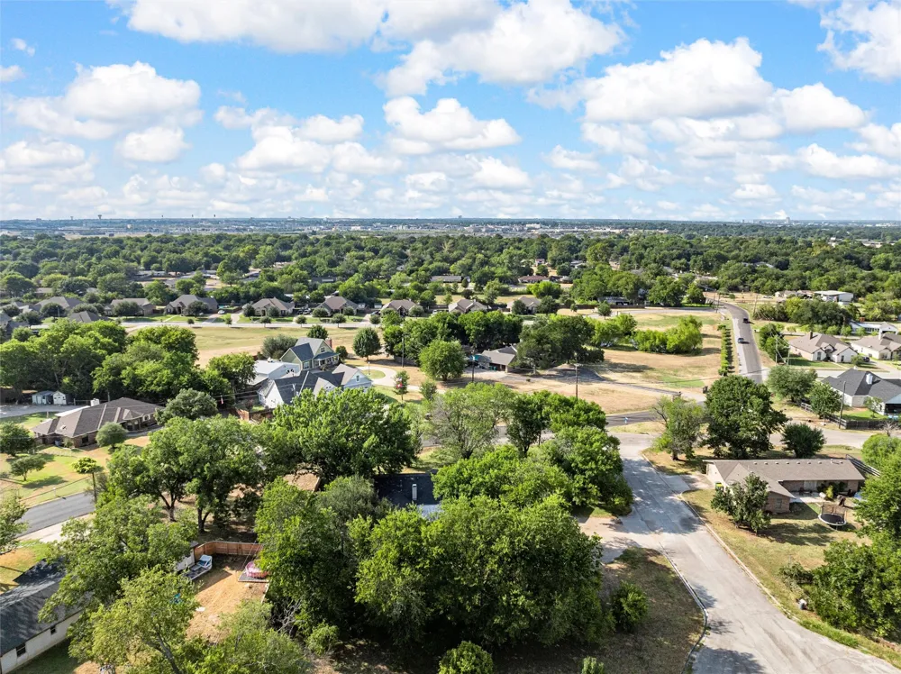 739 Old Robinson Road Robinson, TX 76706