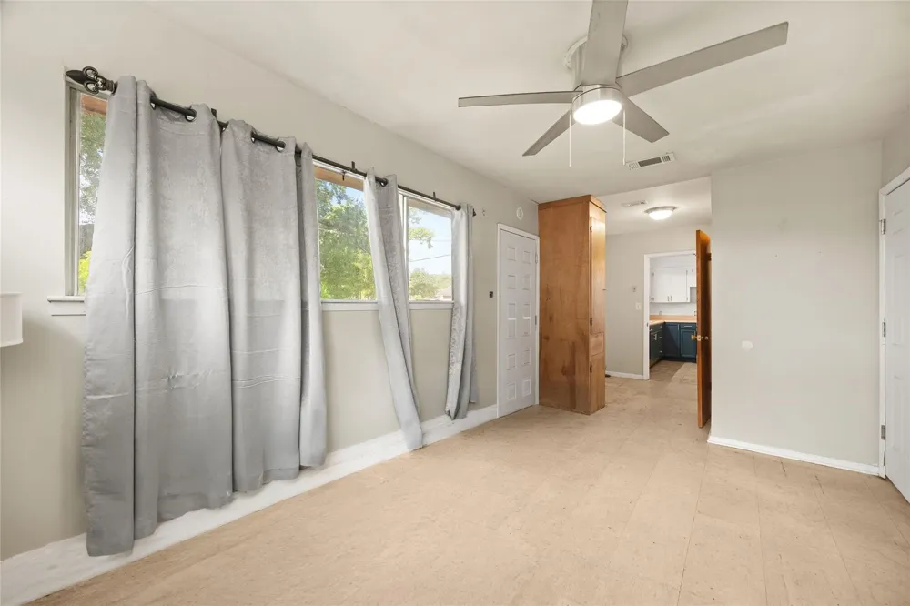 103 Ligustrum Street Lake Jackson, TX 77566