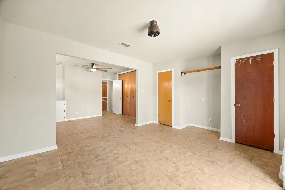 103 Ligustrum Street Lake Jackson, TX 77566