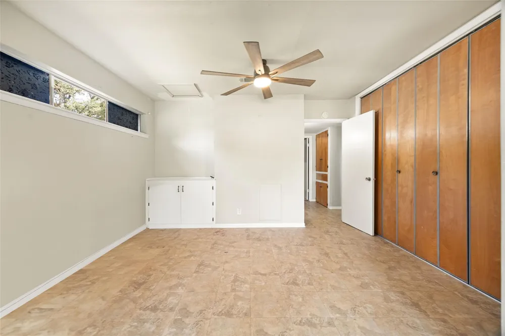 103 Ligustrum Street Lake Jackson, TX 77566