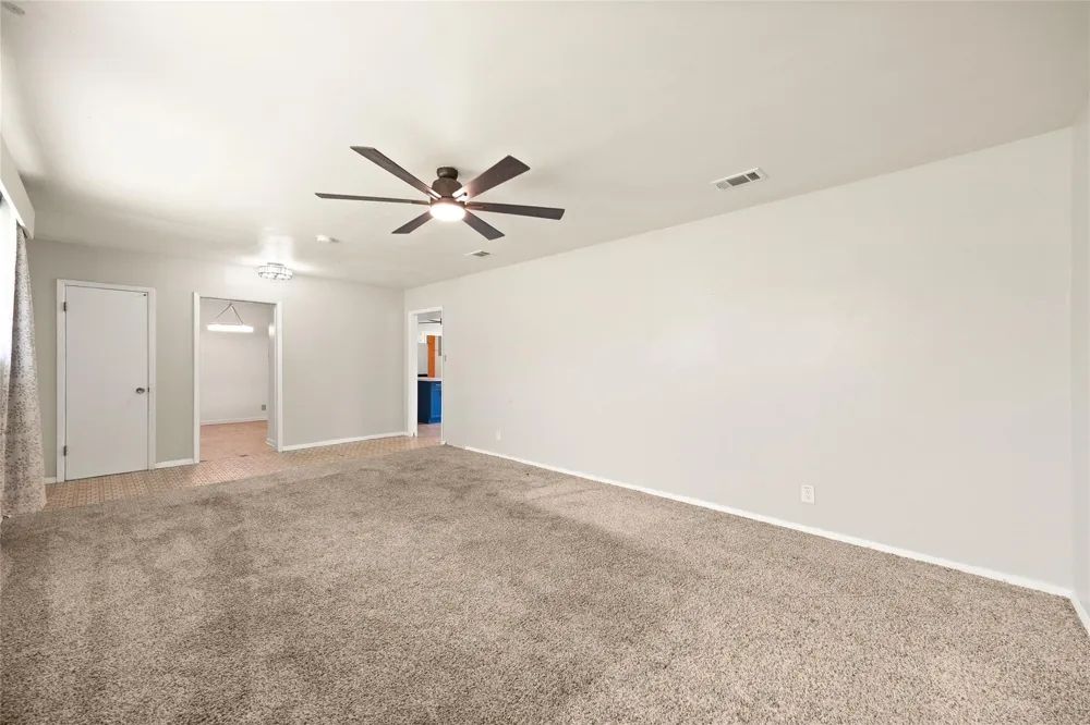 103 Ligustrum Street Lake Jackson, TX 77566