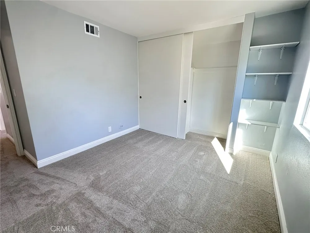 29 Wintermist Irvine, CA 92614
