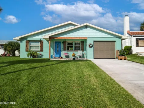 1210 Thompson Place