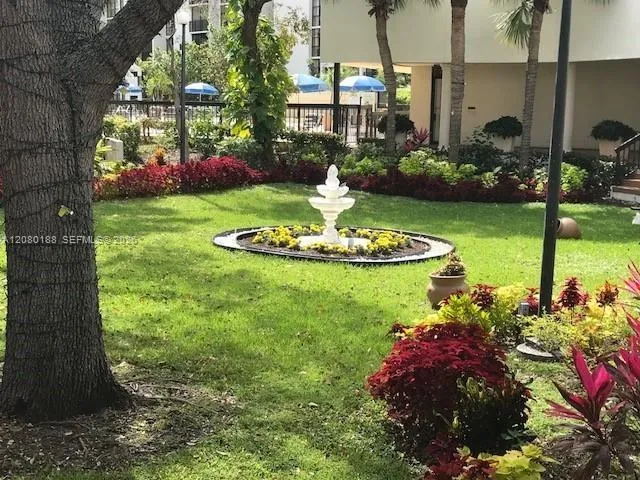 17011 Bay Rd #112 Sunny Isles Beach, FL 33160